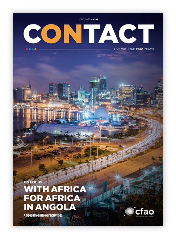 Couverture magazine Contact CFAO en anglais
